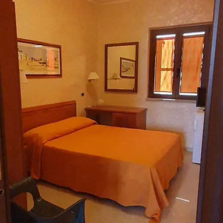 Отель Ristorante Rinelli 3*