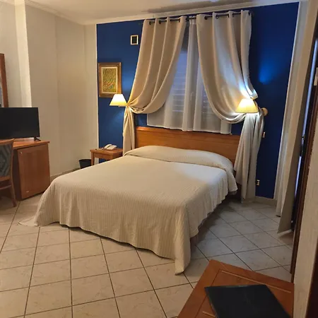 فندق Ristorante Rinelli
