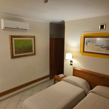 Ristorante Rinelli فندق 3*